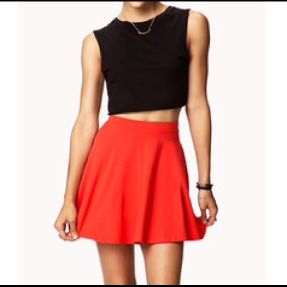 Red circle skirt forever 21