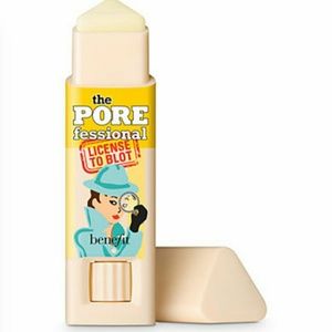 Benefit POREfessional license to blot.