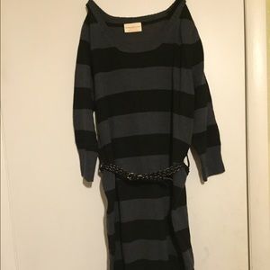 Long Bobbie&brooks sweater/dress. Size 1x