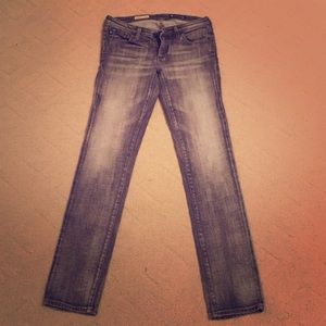 AG "The Stilt Cigarette Leg Jean"