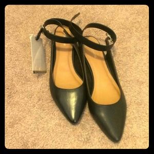 Cooperative urban outfitters flats