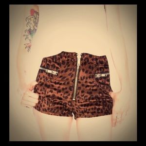 UNIF shorts