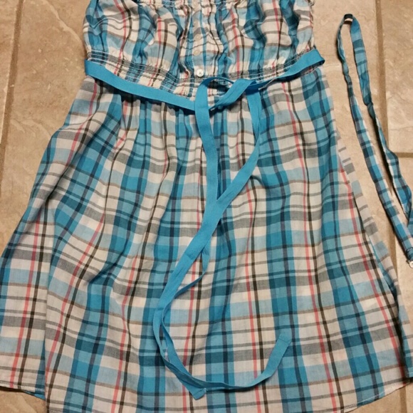 Sleeveless shirt