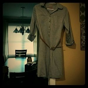 Super cute belted dress-worn once