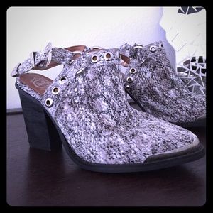 Jeffrey Campbell-Colby Snake Boot (Handmade Ibiza)