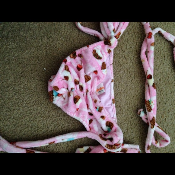 EDC Jvalentine cupcak binkin set - Picture 2 of 4