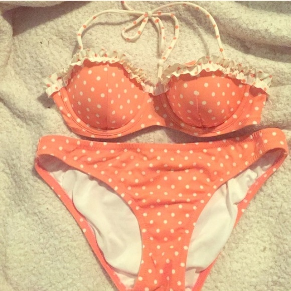 Pink-Peach ish vs swim suit