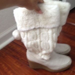 American eagle white boots