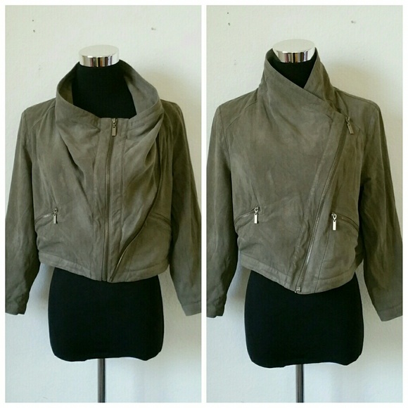 SOLD - Picture 2 of 4