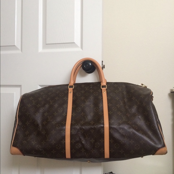 SOLD ON MERCARI 😘