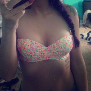 Victoria's Secret swimsuit top, worn once!