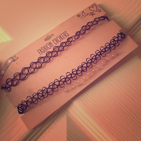 Choker necklaces