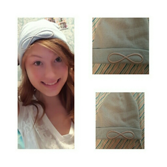 Pac sun infinity beenie!
