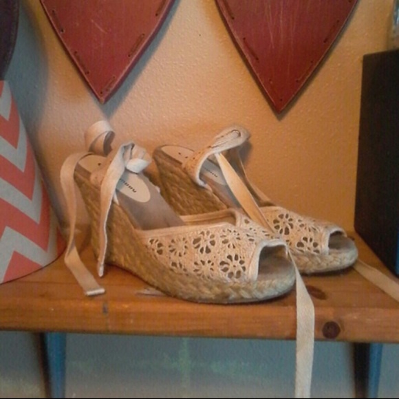 Creme colored ankle strap wedges