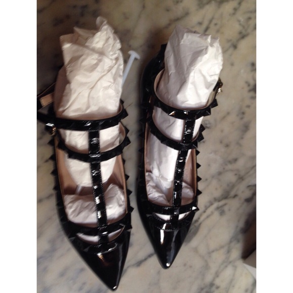 ❌SOLD❌100% Authentic Valentino Rockstud so black