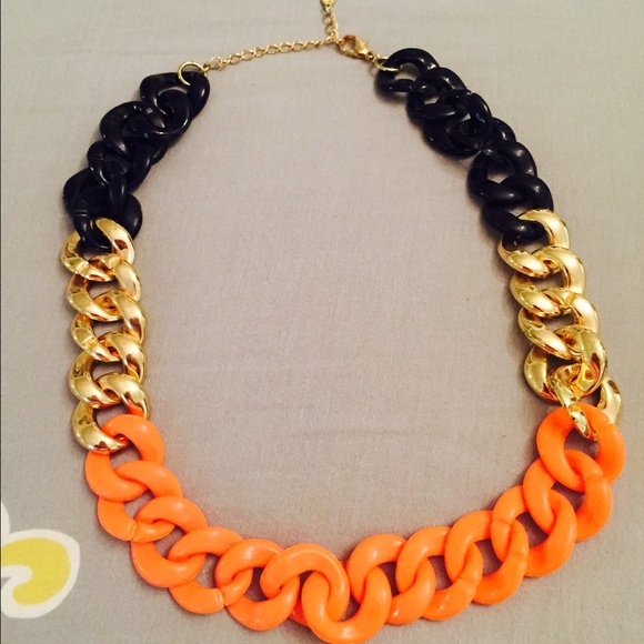 Color block statement link chain necklace