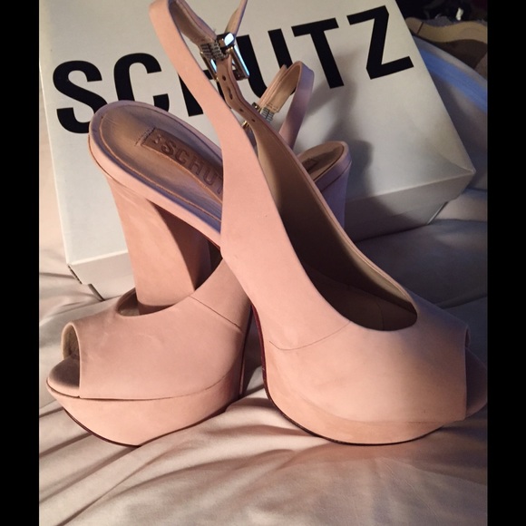 SCHUTZ Shoes - SCHUTZ Platform Pump