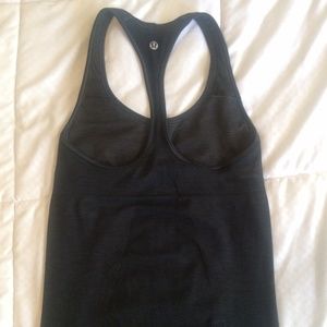 Black Lulu racerback
