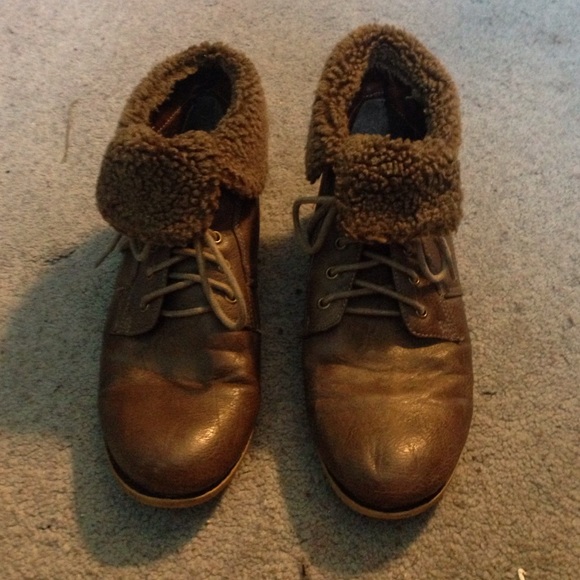 Booties condition 7/10