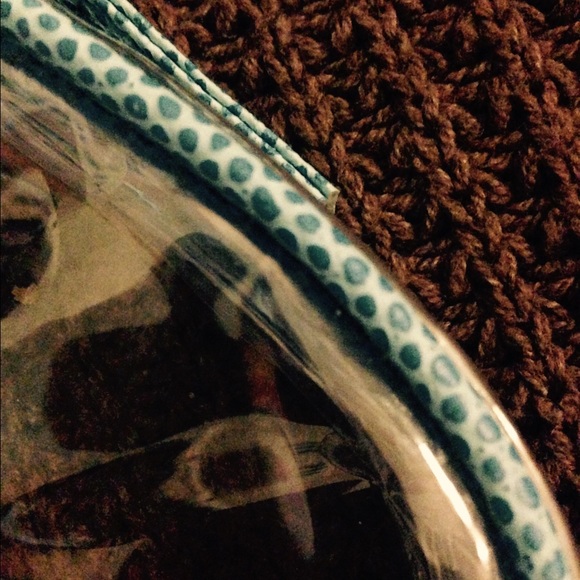 Cute travel bags!!!!! - Picture 2 of 3