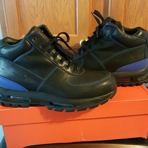 Nike Boots