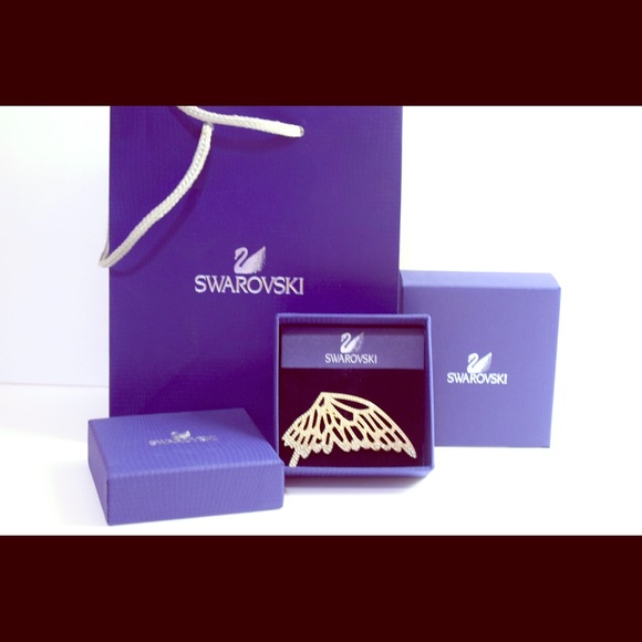 SWAROVSKI Butterfly Brooch, new with box