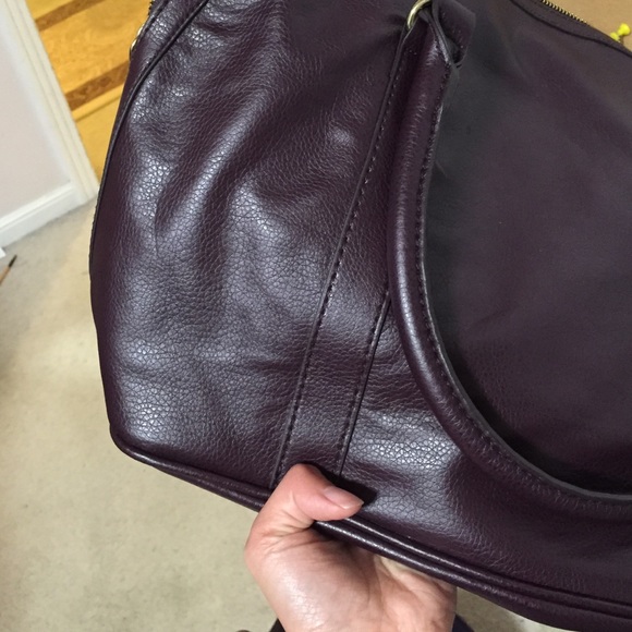 H&M faux leather shoulder bag - Picture 2 of 2