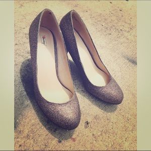 Olsenboye SPARKLY GLITTER PUMPS
