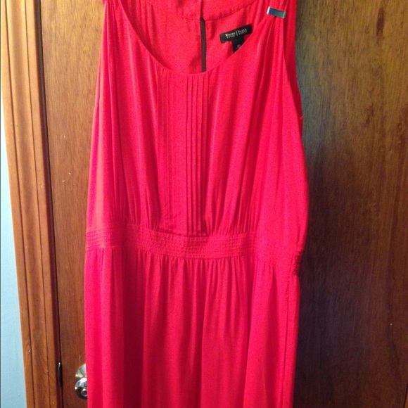 Red White House Black Market Dress with pockets!