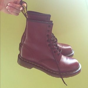 NEW! Burgundy/Maroon Doc Martens