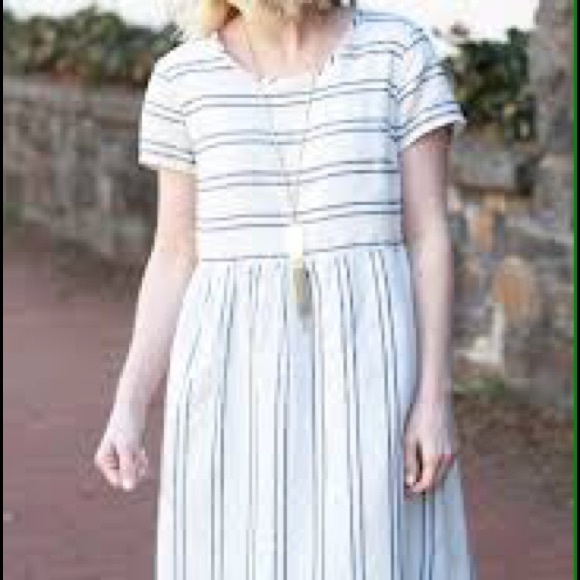 Old Navy Linen Dress