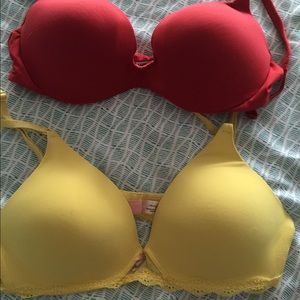 Victoria's Secret bra