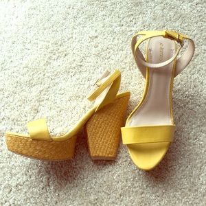 Xhilaration Yellow Strappy straw heeled sandals