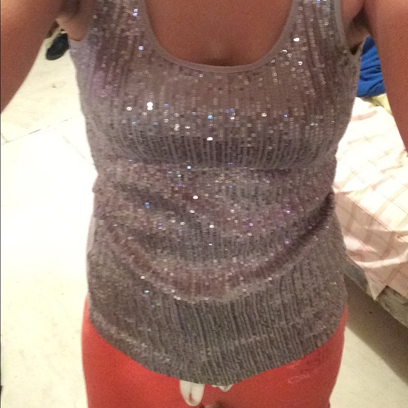 Sequin tank top !