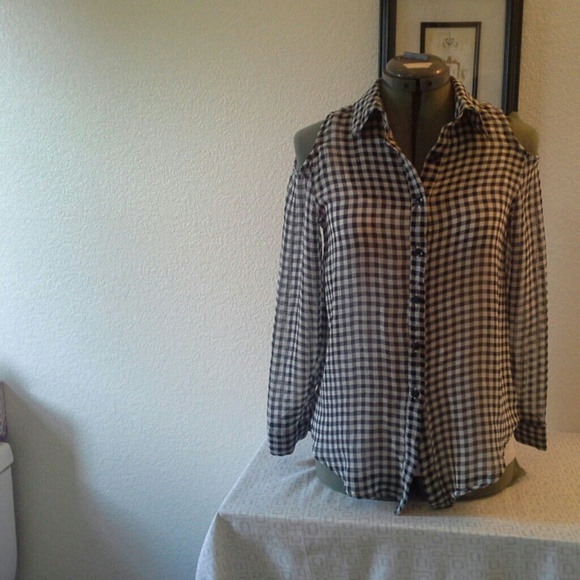 Black and White open shoulder see through flannel