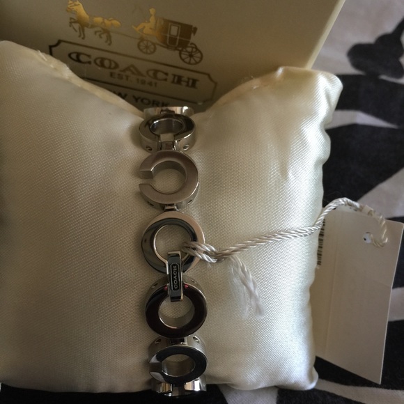 Coach watch - Picture 4 of 4