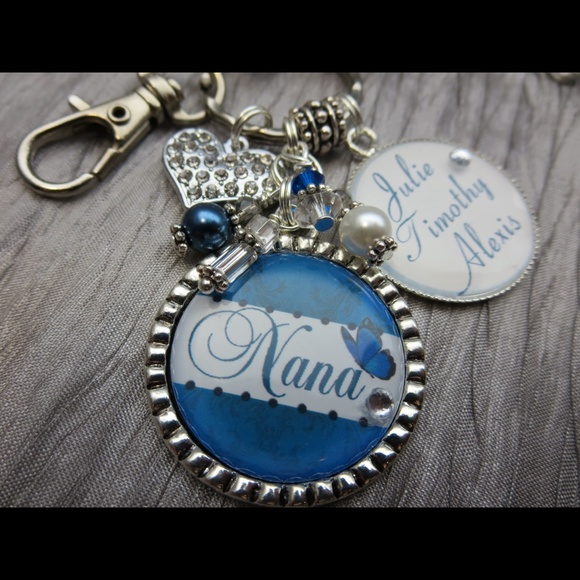 Personalized mother or grandmother keychain - Picture 3 of 3