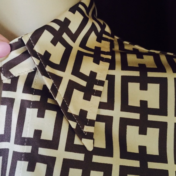 LAST DAY❗️Gold & Brown Logo Blouse Tahari xs - Picture 2 of 4