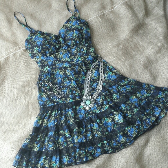 Full & Airy Floral Dress