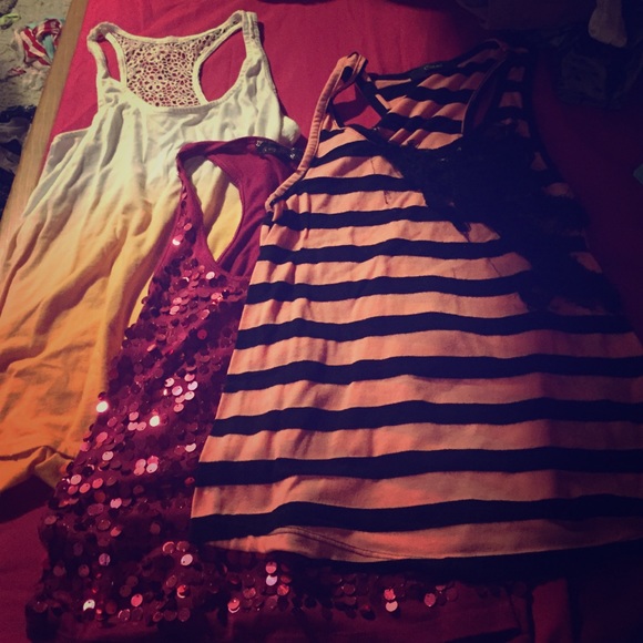 Long and lean "flowy" shirts👚👗 - Picture 1 of 4