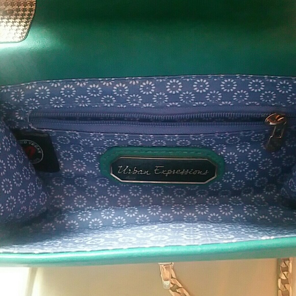 Handbag - Picture 2 of 3