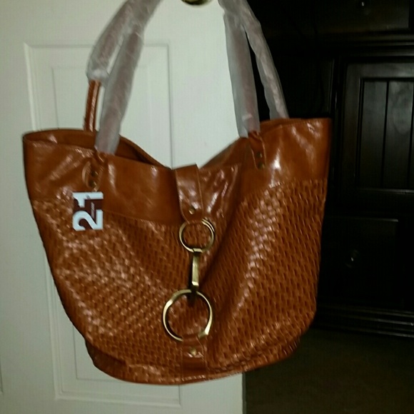 Twentyone Handbag