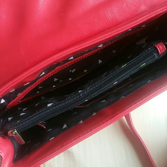 Handbag - Picture 3 of 4