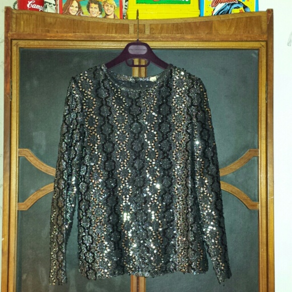 FINAL SALE $12! Vintage Glam Sequined Top