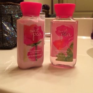 Body lotion and shower gel