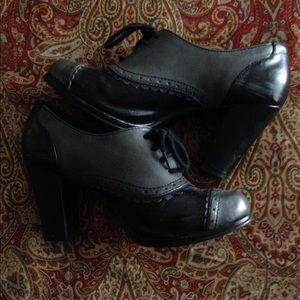 B/G Thick Heel Shoes