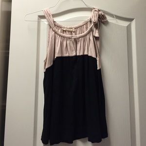 Black and pink top.