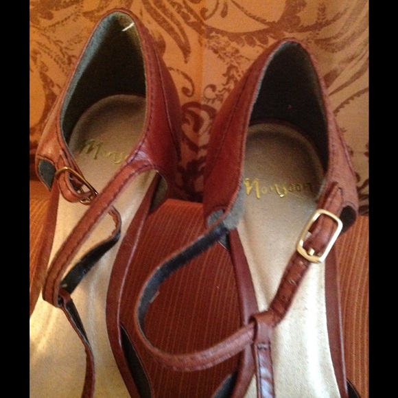 Monsoon Rosemary T-Bar (Rust) - Picture 3 of 4