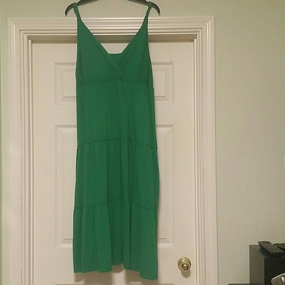 Pretty green dress/hold for shayarmelin