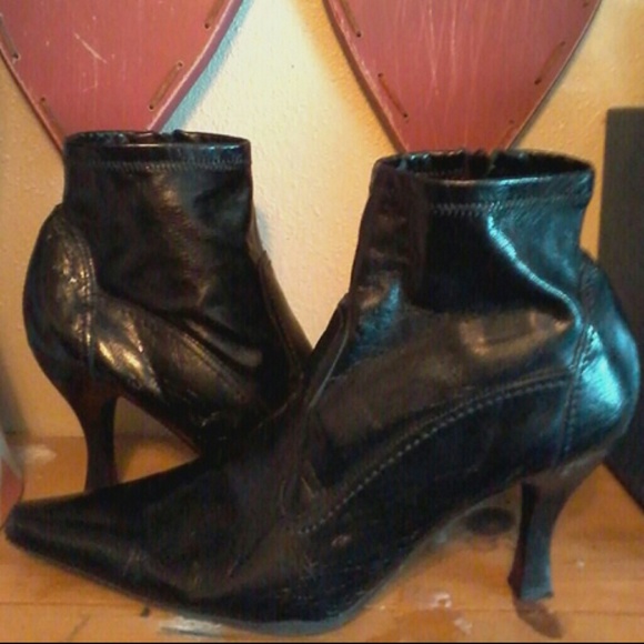 Black heeled booties
